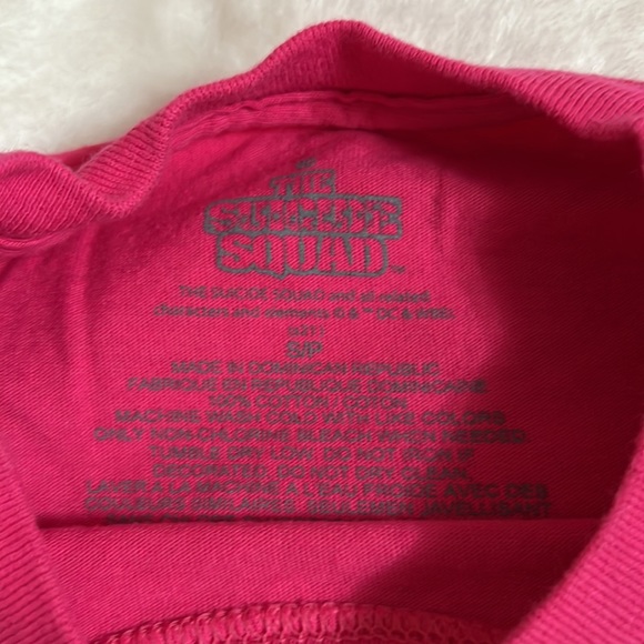 hot pink king shark shirt - Picture 3 of 4